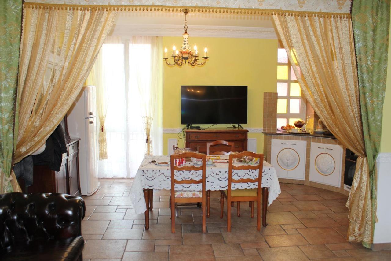 Bed And Breakfast Sopranos La Spezia Eksteriør bilde